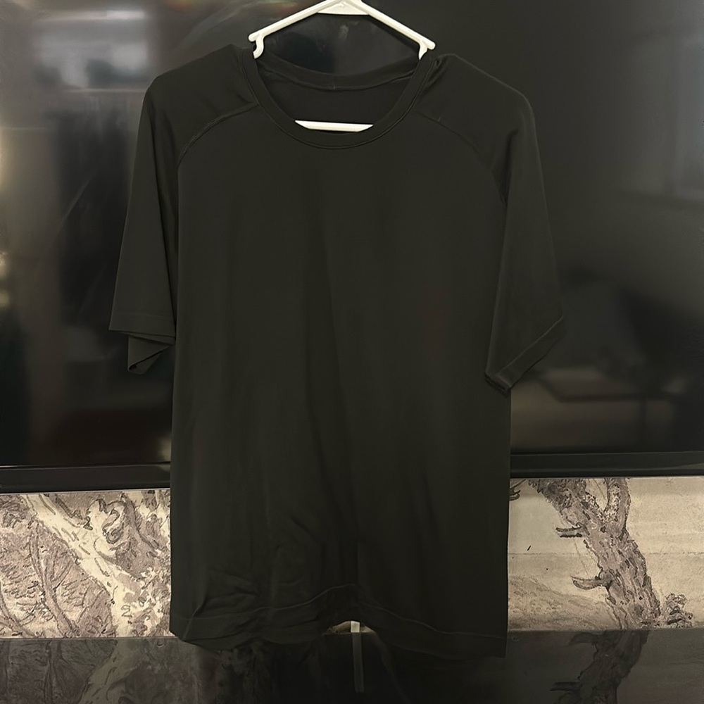 Lululemon Metal Vent Tech Shirt